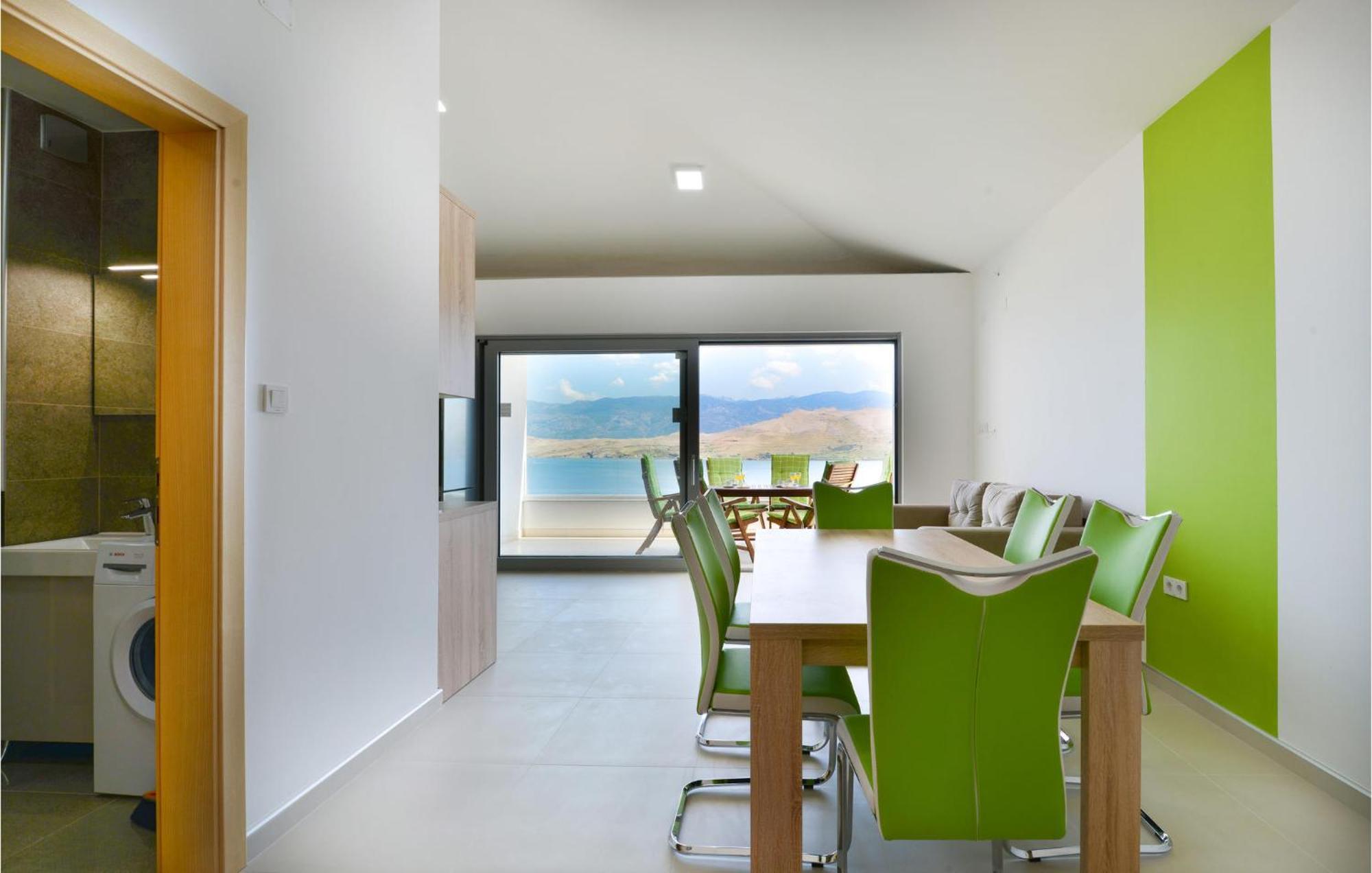 2 Bedroom Beautiful Apartment In Pag Pag Town Exteriér fotografie